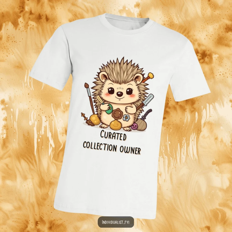Funny T-Shirt: A proud hedgehog proudly presents a collection of interesting, found objects, celebrating individuality and curiosity.